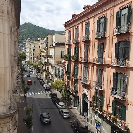 Papiro Blu Apartment Salerno Exterior photo